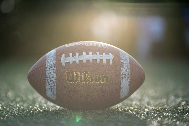 上海16连胜要终结？洛夫顿膝伤无缘战辽宁李添荣+王哲林感冒吐了.