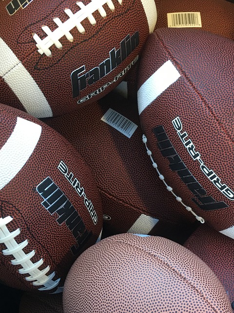 U22国足1-0绝杀韩国，连续两战不败稳占榜首！.